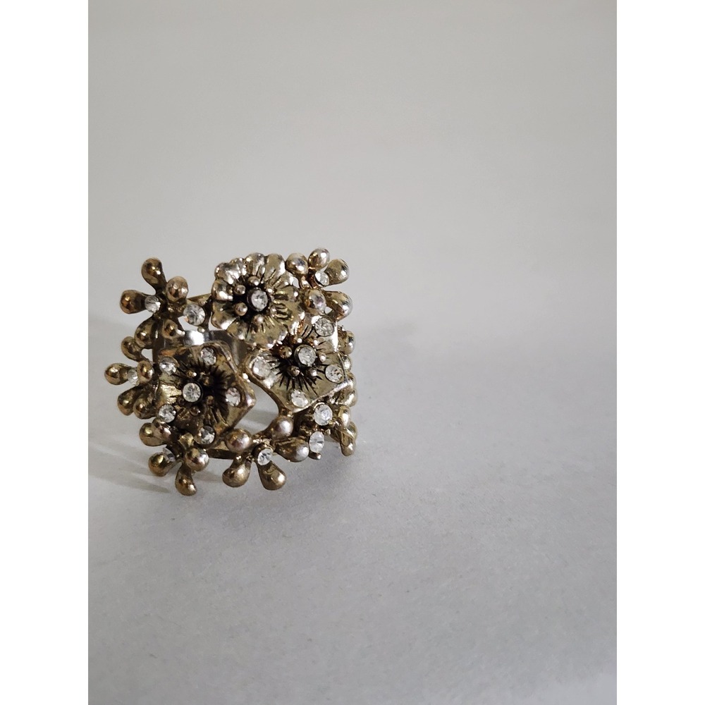 Floral Statement Cocktail Ring Gold Silver Tone Rhinestone Flower Cluster